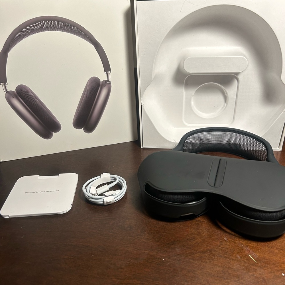 Apple AirPod Max- Space Grey